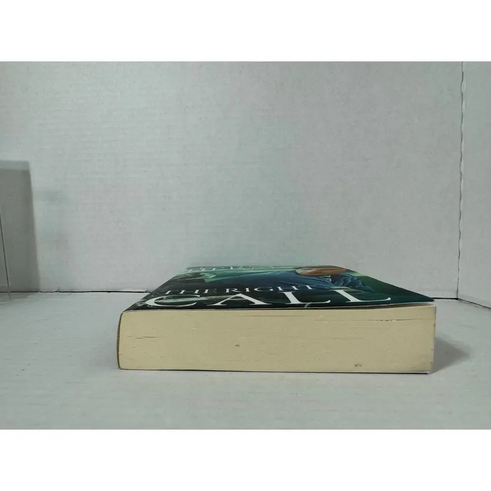 The Right Call by Kathy Herman Sophie Trace Trilogy Suspense Book